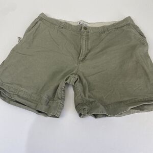 Columbia Sportswear men Olive Pockets Shorts Size 42 Side‎ Utility Pre Owned